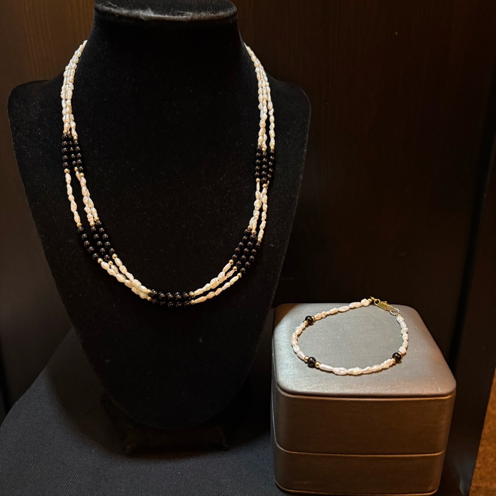 Vintage Black Onyx and Rice Pearl Multi-Strand Necklace & Bracelet Set.